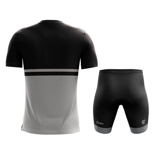 Round Neck Cycling T-shirt for Men and Padded Bicycle Shorts